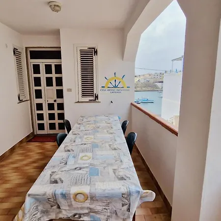 Case Vacanze Porto Vecchio Lampedusa Exterior photo